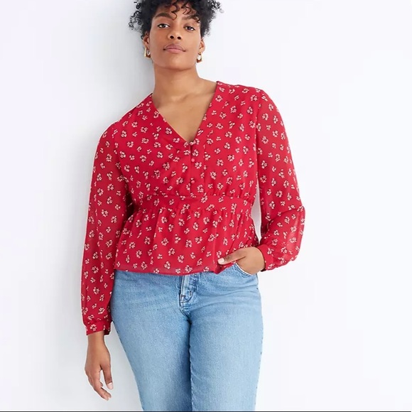 Madewell V-Neck Peplum Top in Little Lilies - Picture 2 of 11